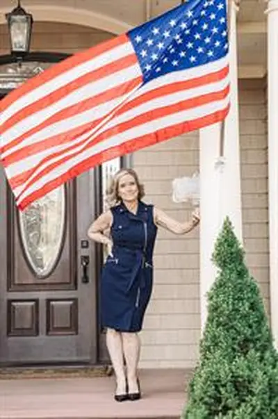 Veronica Mannarino headshot