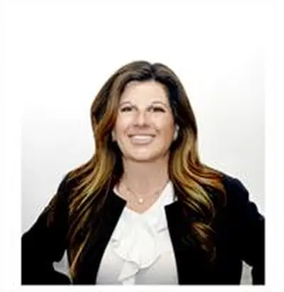 Gina DiBenedetto headshot