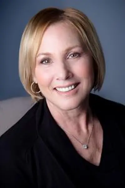 Denise Gerber headshot
