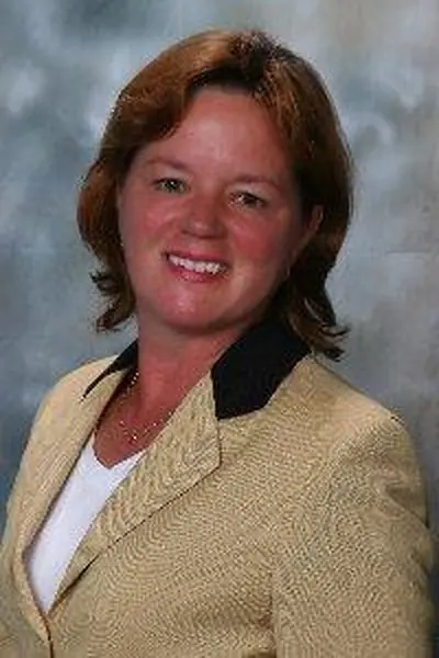 Eileen Reilly headshot