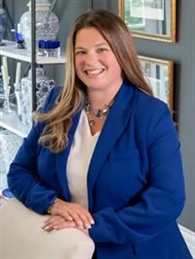 Kalen Raynor headshot