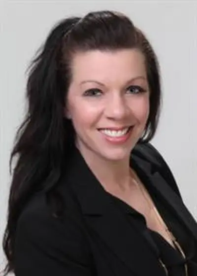 Francine Acquaro headshot