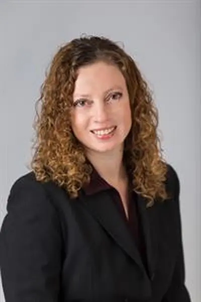 Jennifer Lenzo headshot