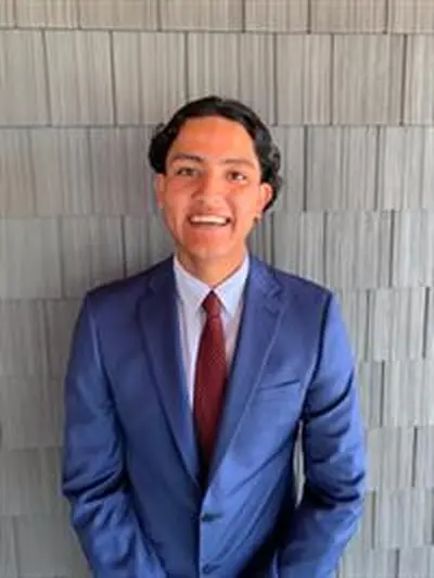 Karl Verastegui headshot