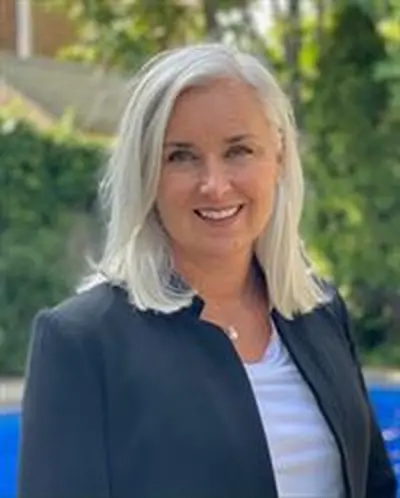 Kathleen Araneo headshot