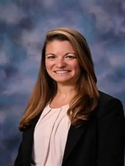 Amanda Dubester headshot