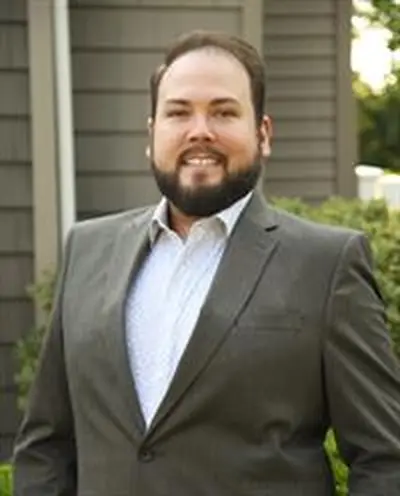 Adam Carman headshot