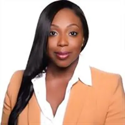 Tatum Minerva headshot