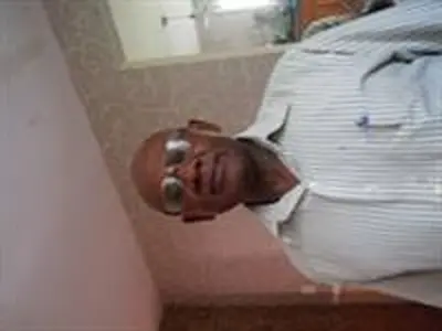 Bernard Iphael headshot