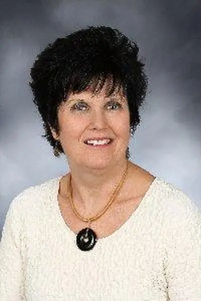 Carol Wendell headshot