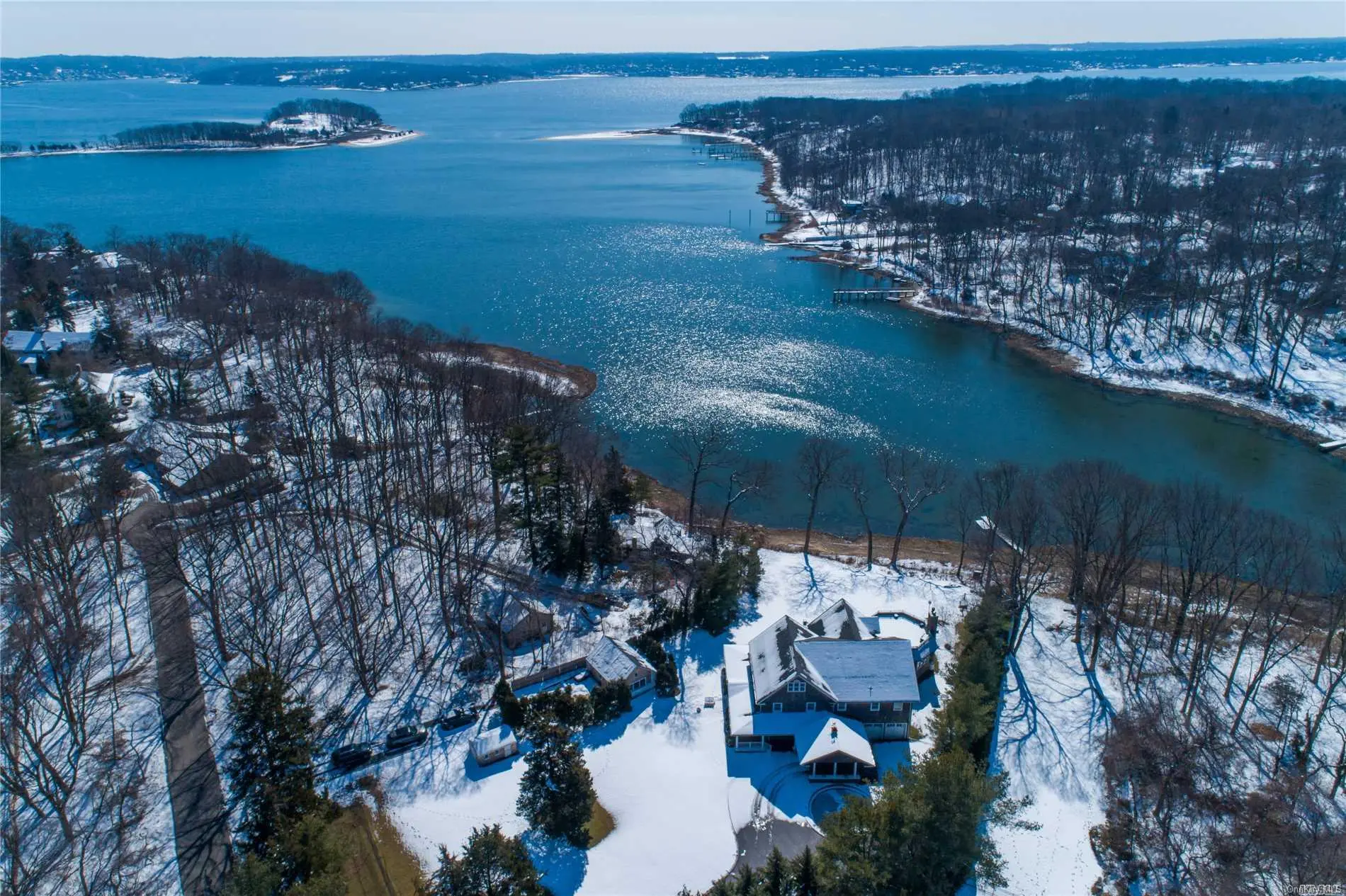 Photograph of 100 Cove Road