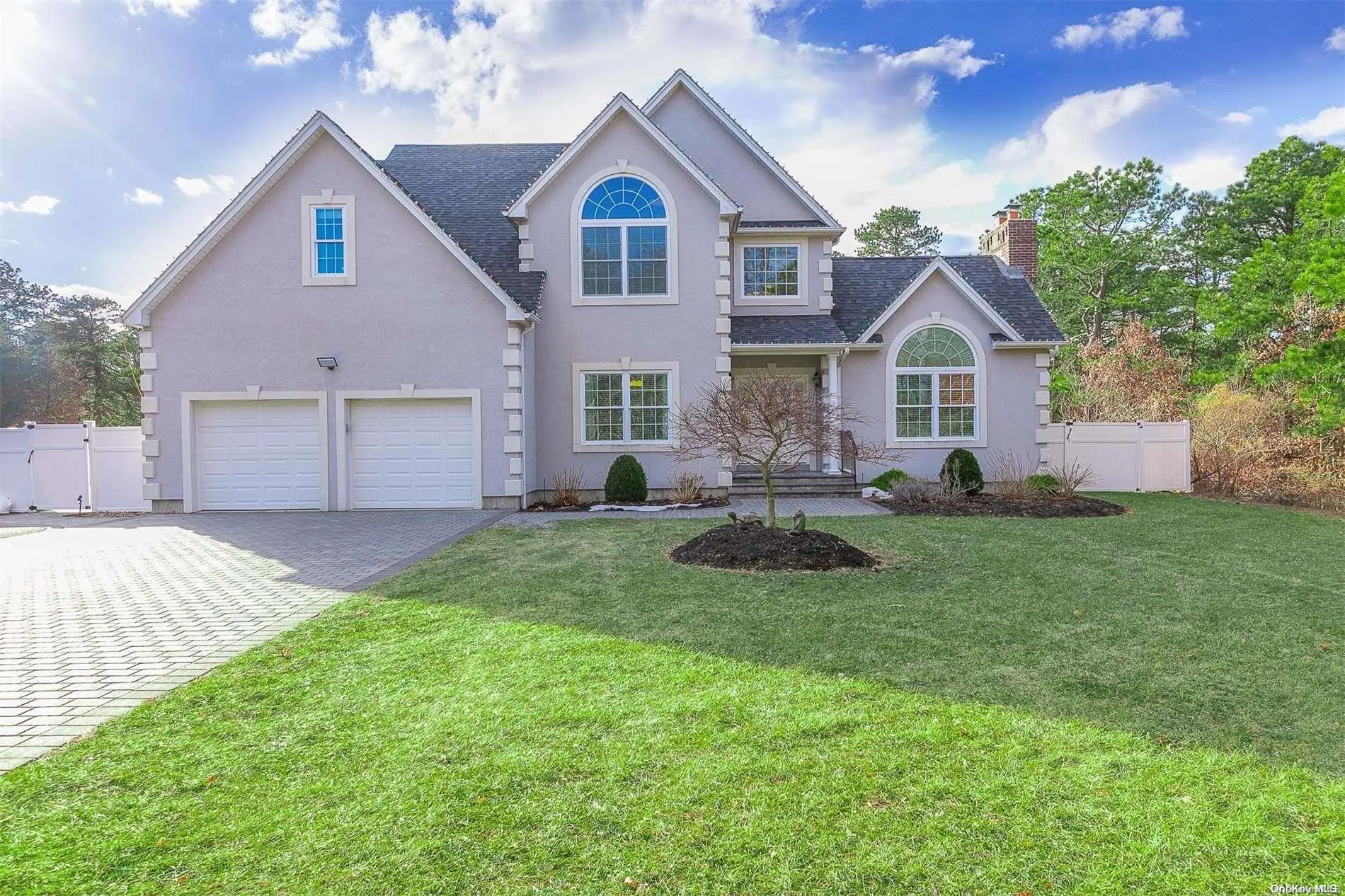 Photograph of 458 Weeks Avenue