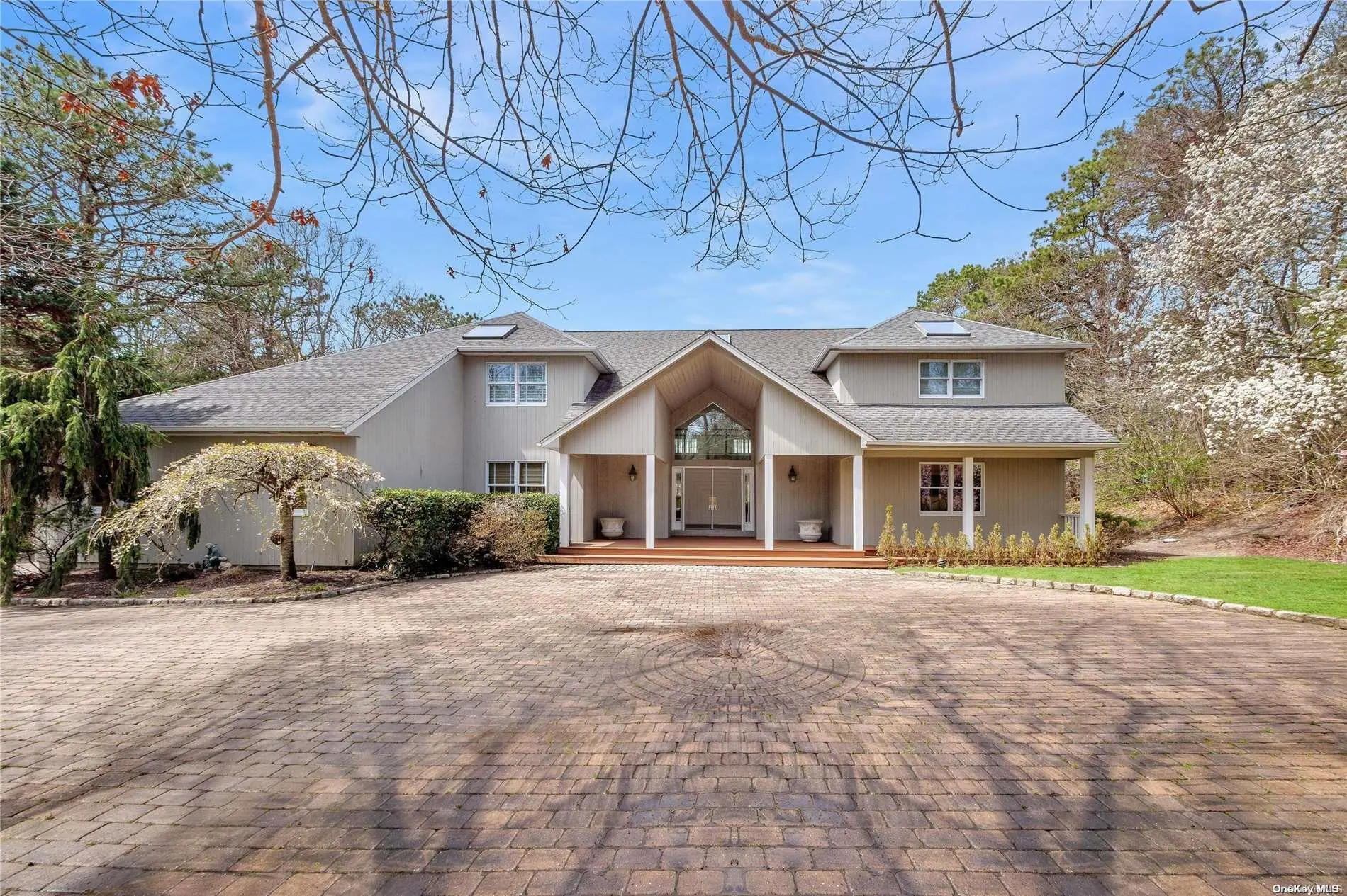 Photograph of 73 Whippoorwill Lane