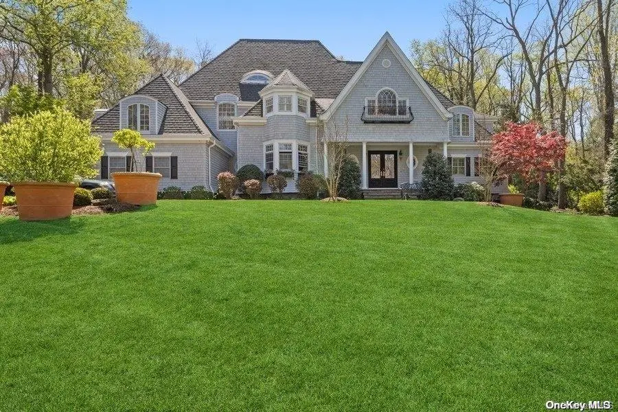 Photograph of 37 Farm Road