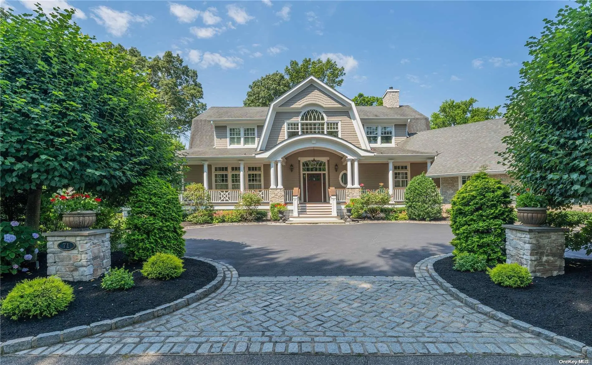 Photograph of 71 Bevin Road