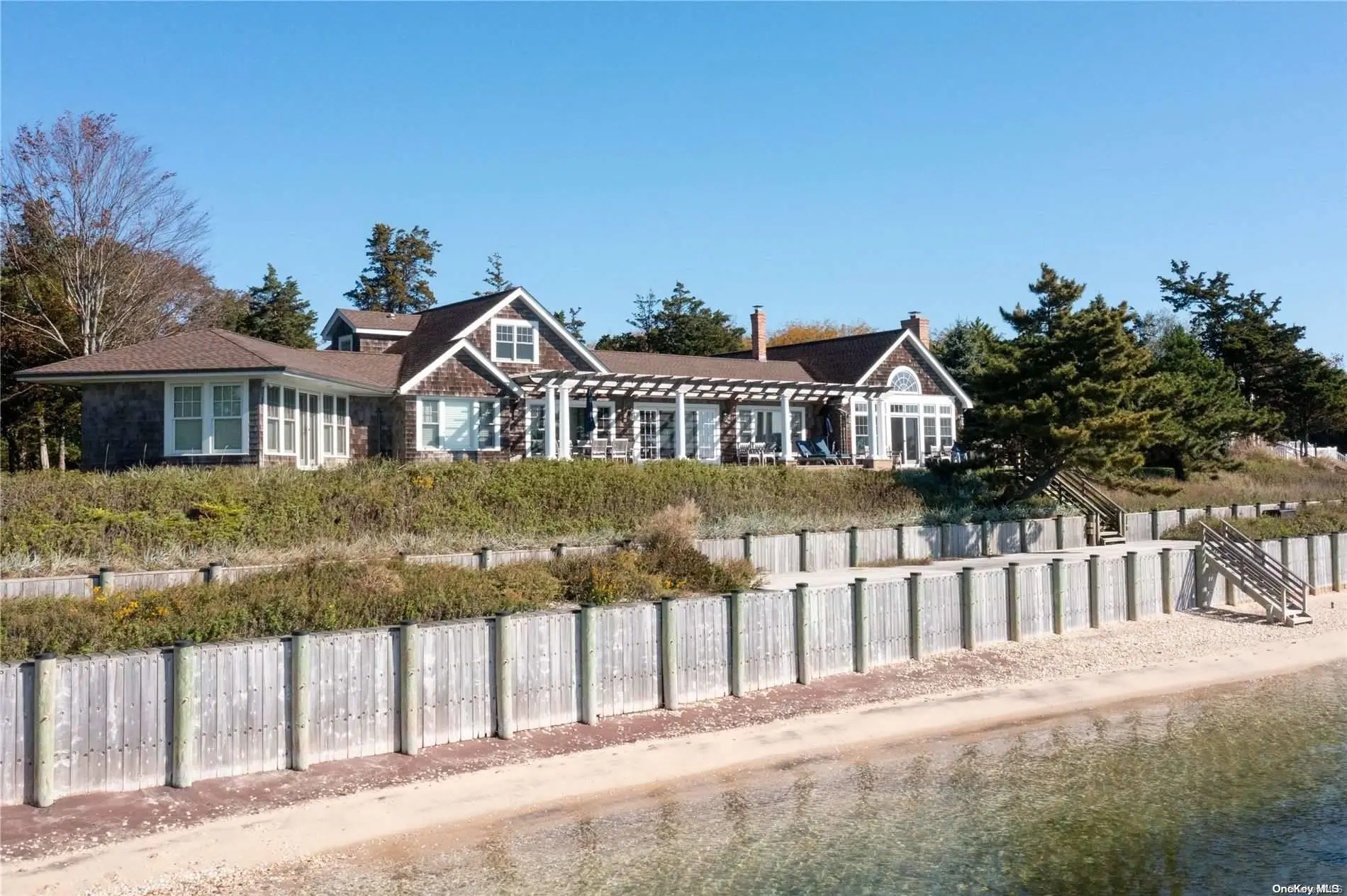 Photograph of 920 Cedar Point Drive