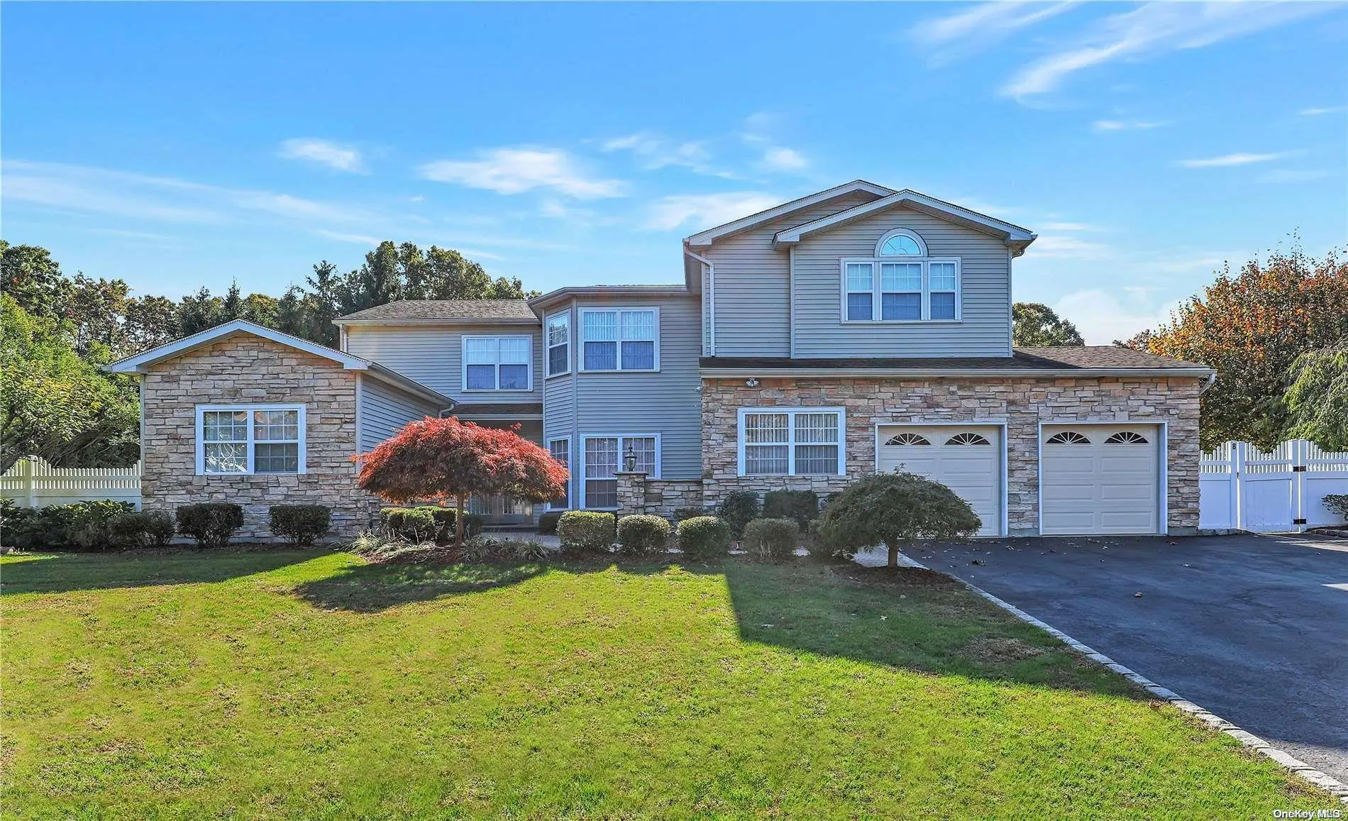 Photograph of 8 Morning Glory Drive