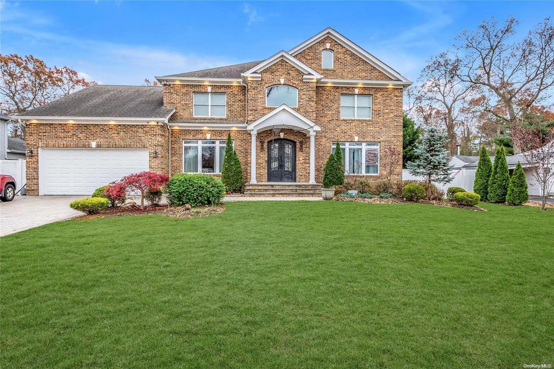 Photograph of 275 Lilac Lane