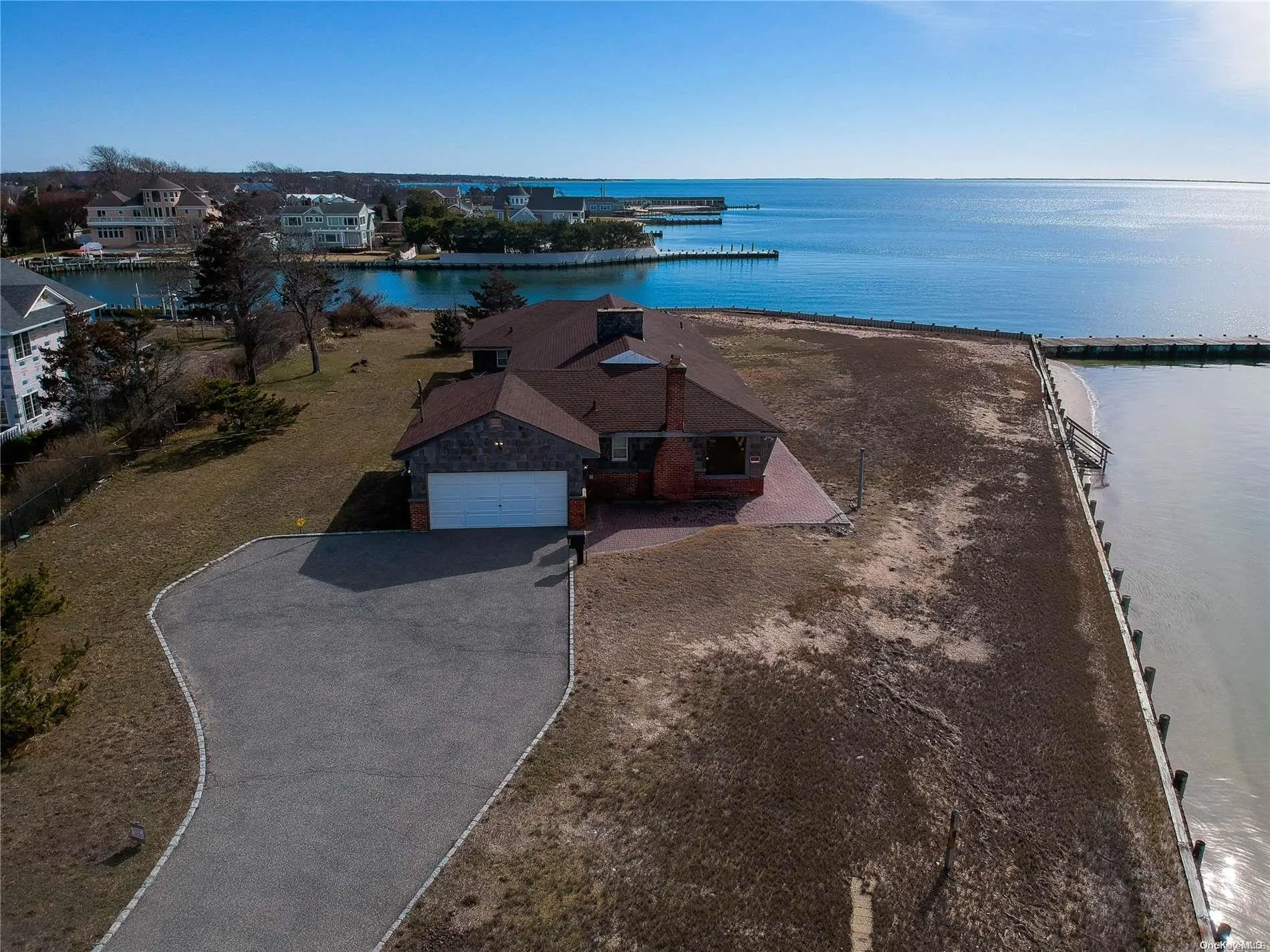 Photograph of 215 Bayberry Road