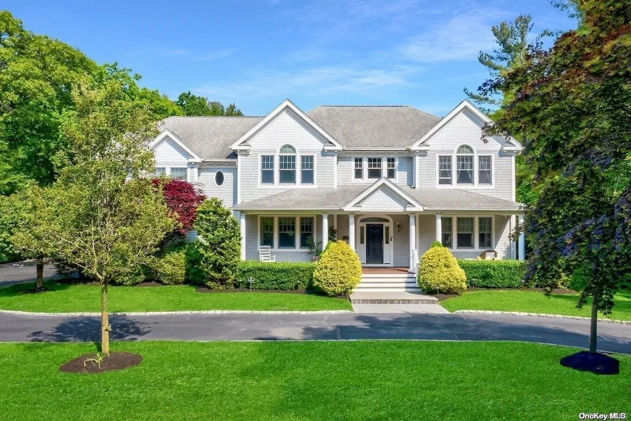 Photograph of 35 Breezy Hill Drive