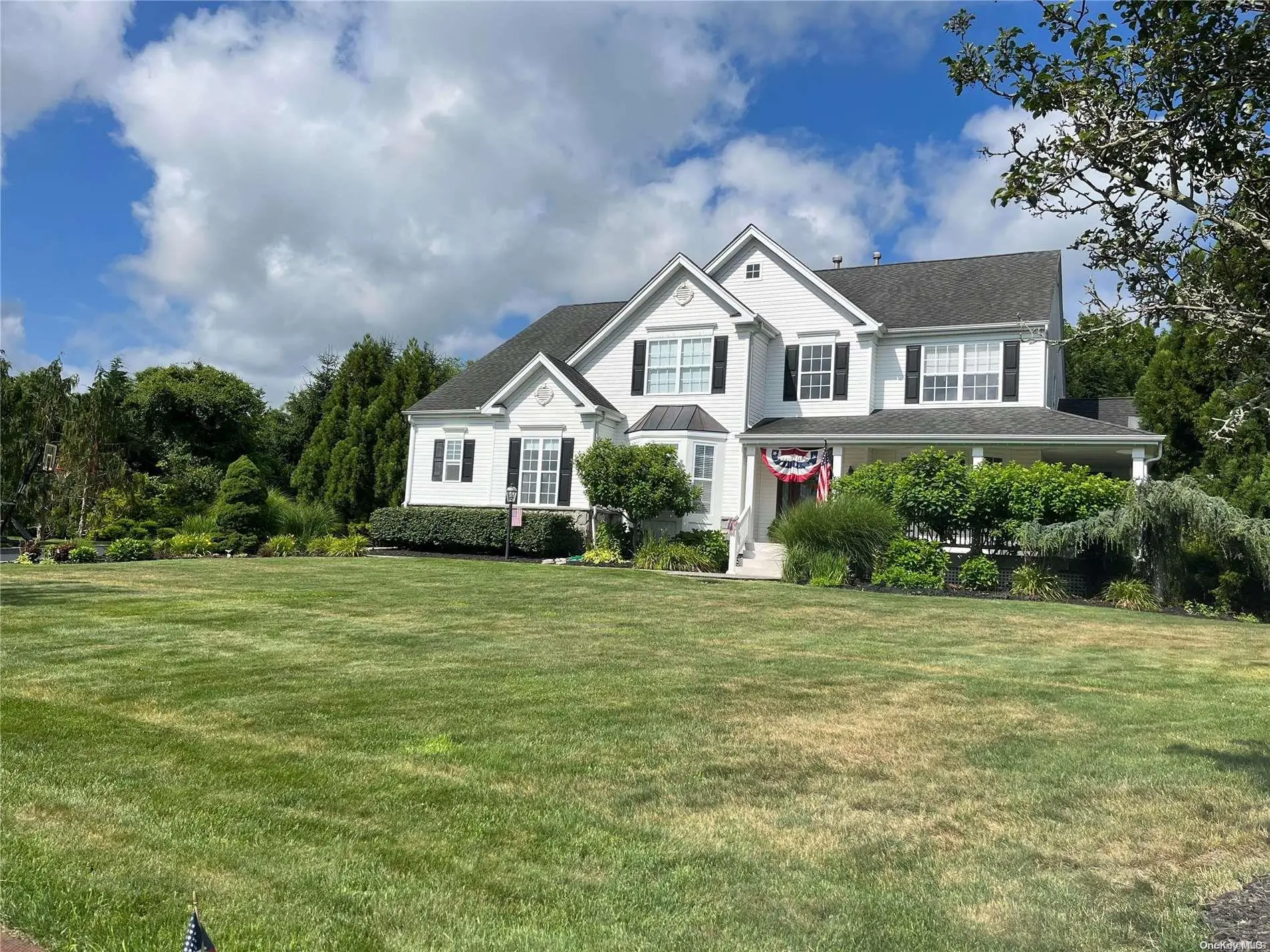 Photograph of 19 Merion Circle