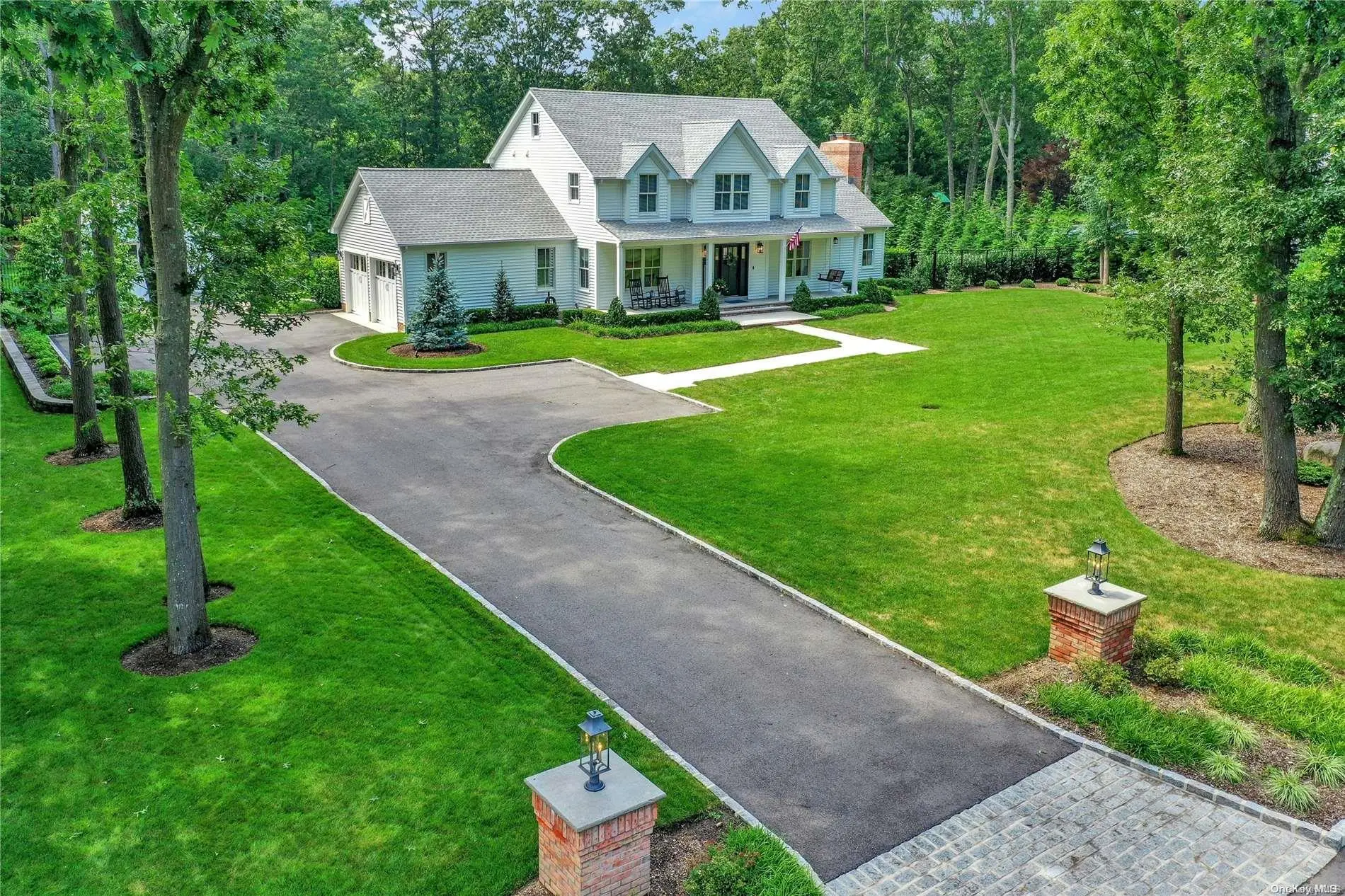 Photograph of 16 Deerfield Drive