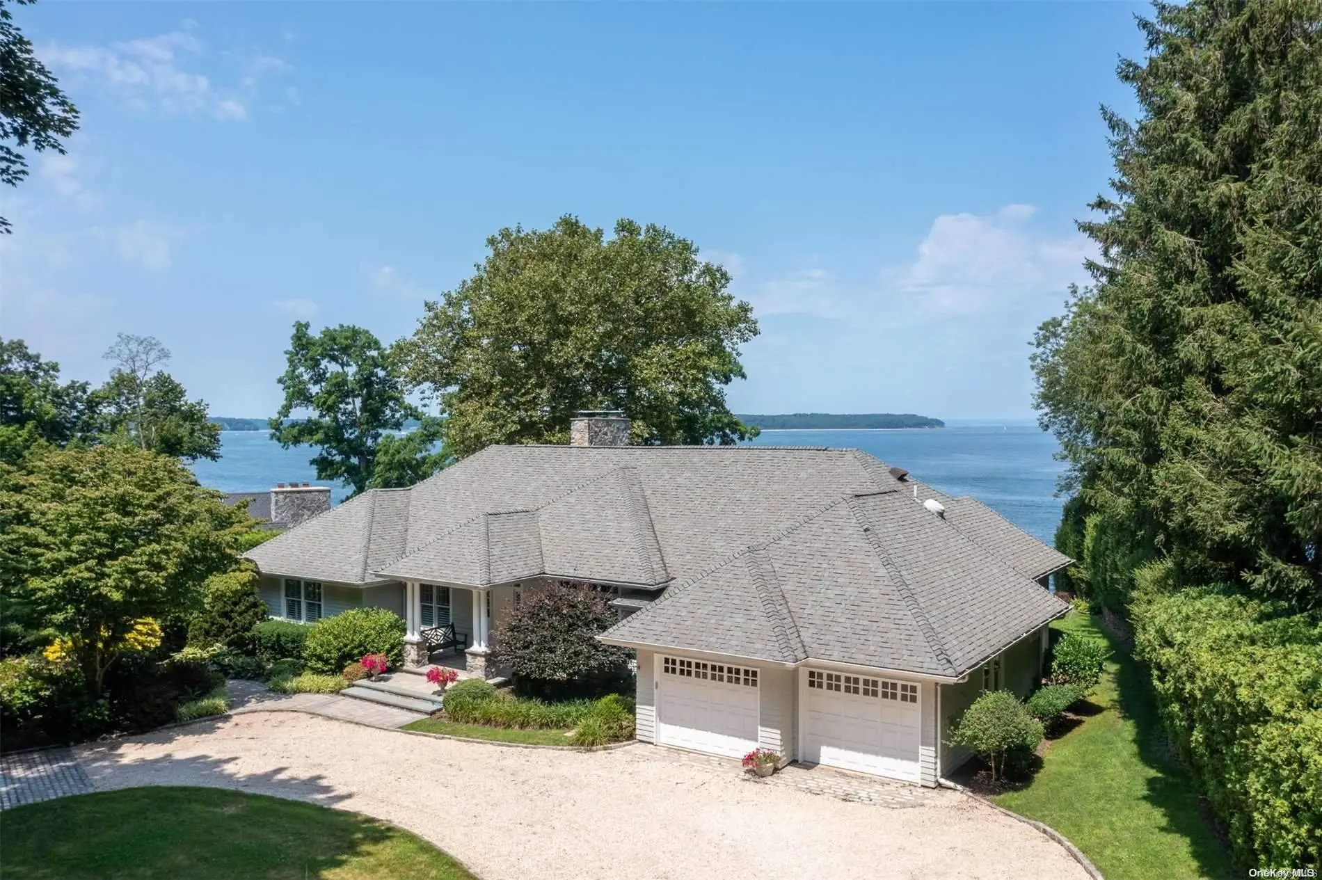 Photograph of 92 Crescent Beach Drive