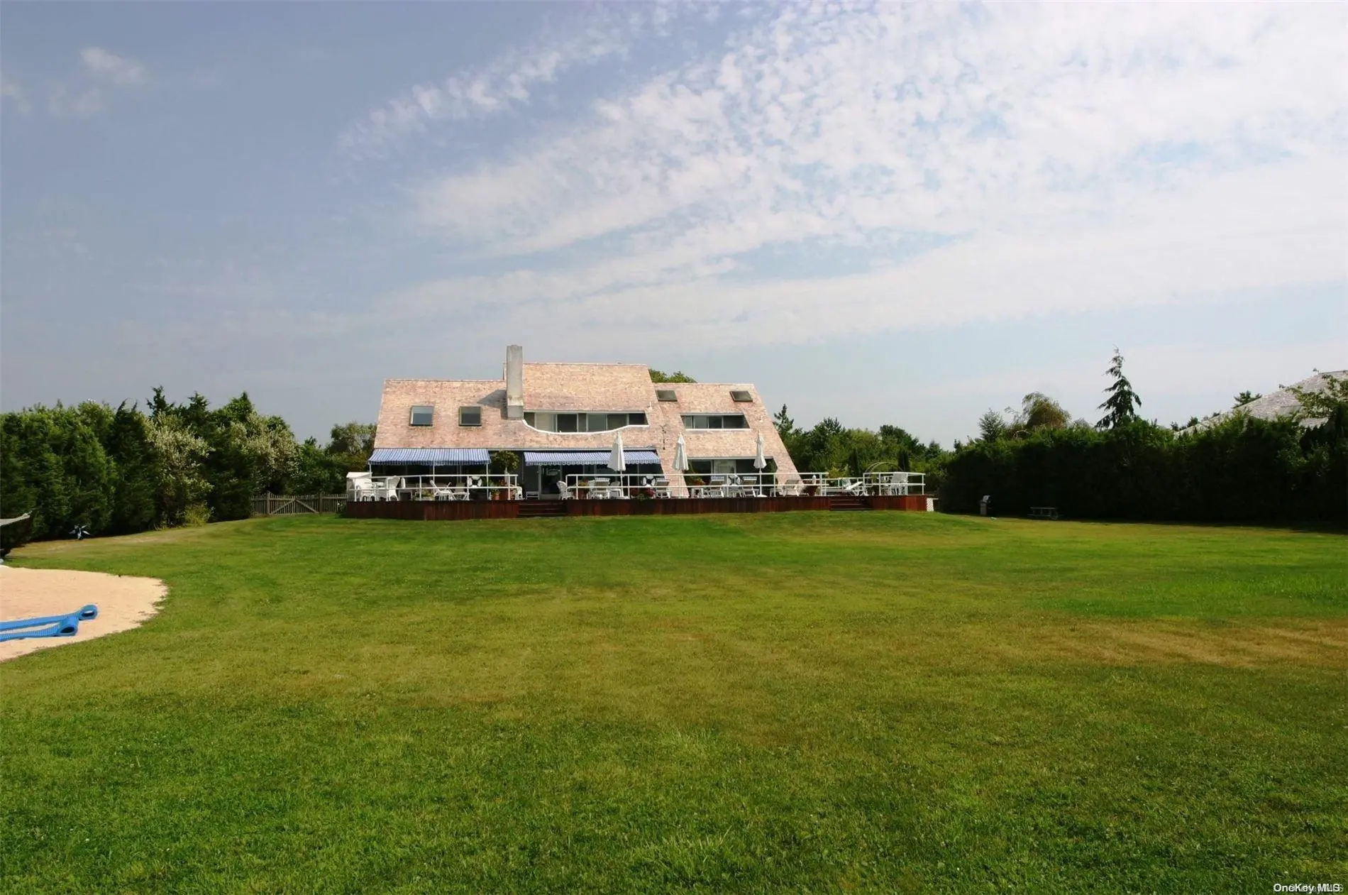Photograph of 7 Pine Tree Lane