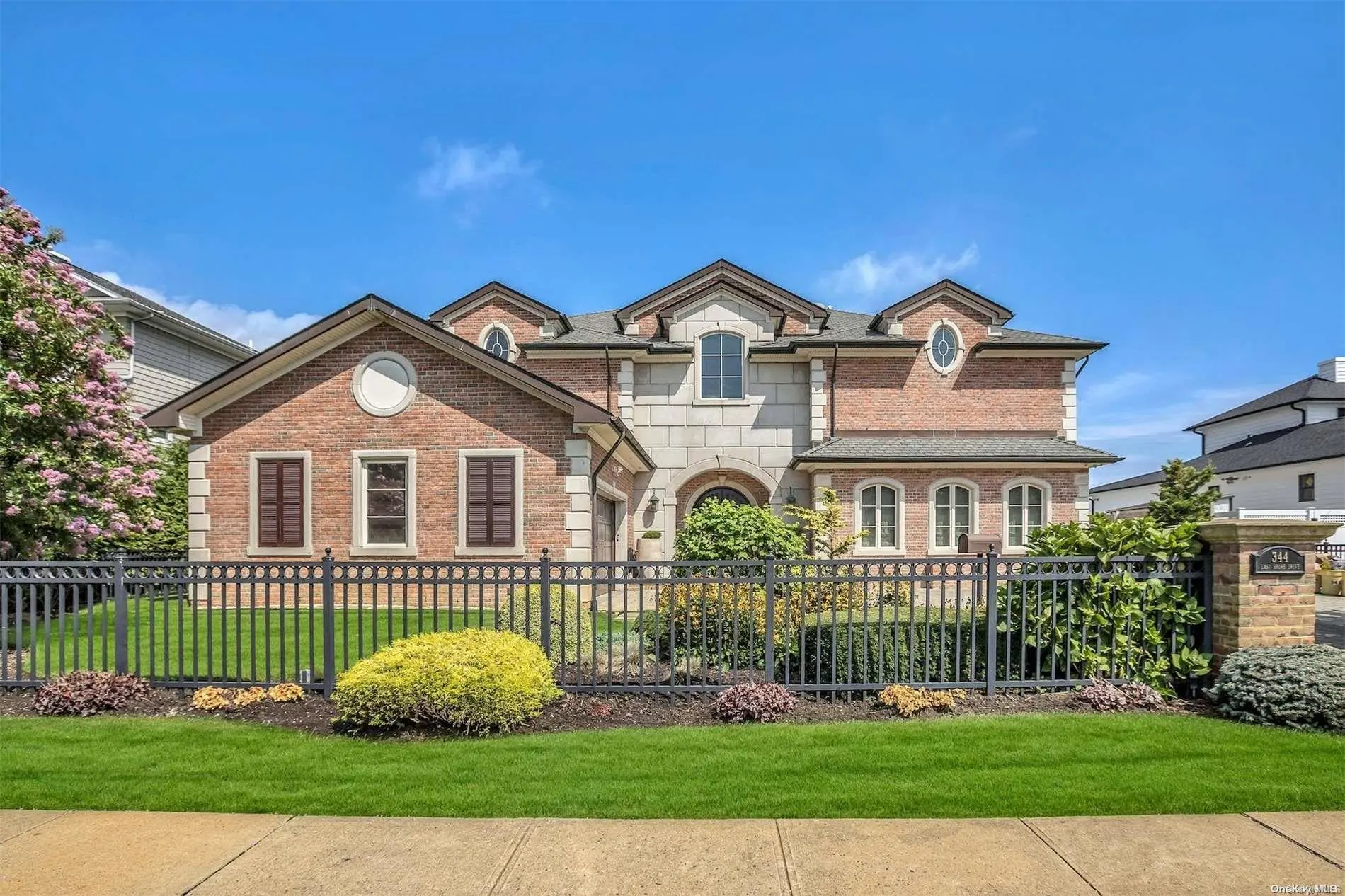 Photograph of 344 Shore Drive