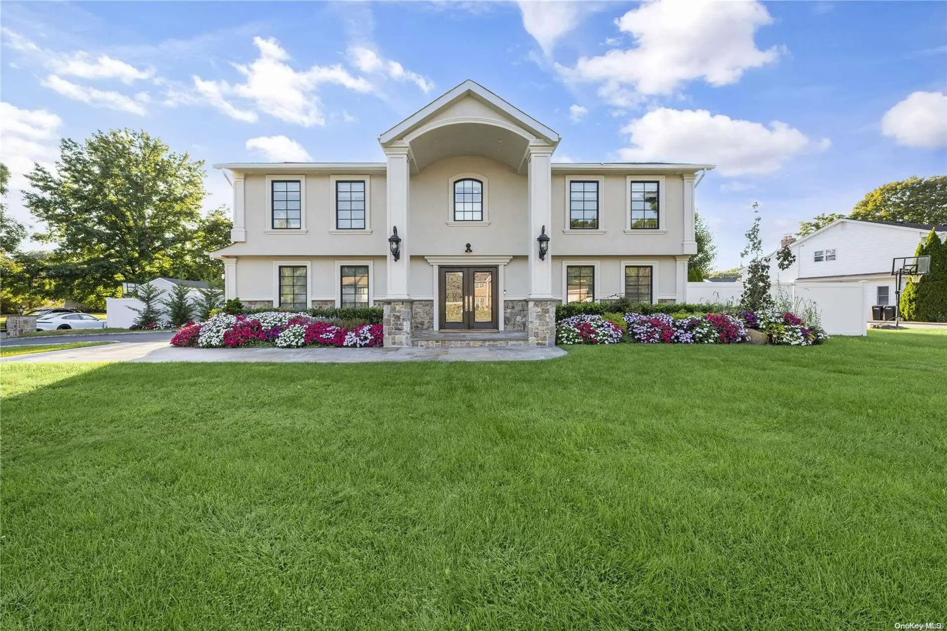 Photograph of 239 Cedrus Avenue