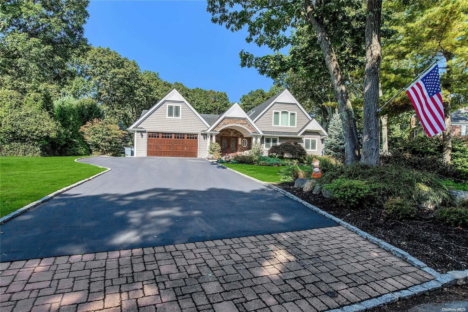 Photograph of 12 White Spruce Circle