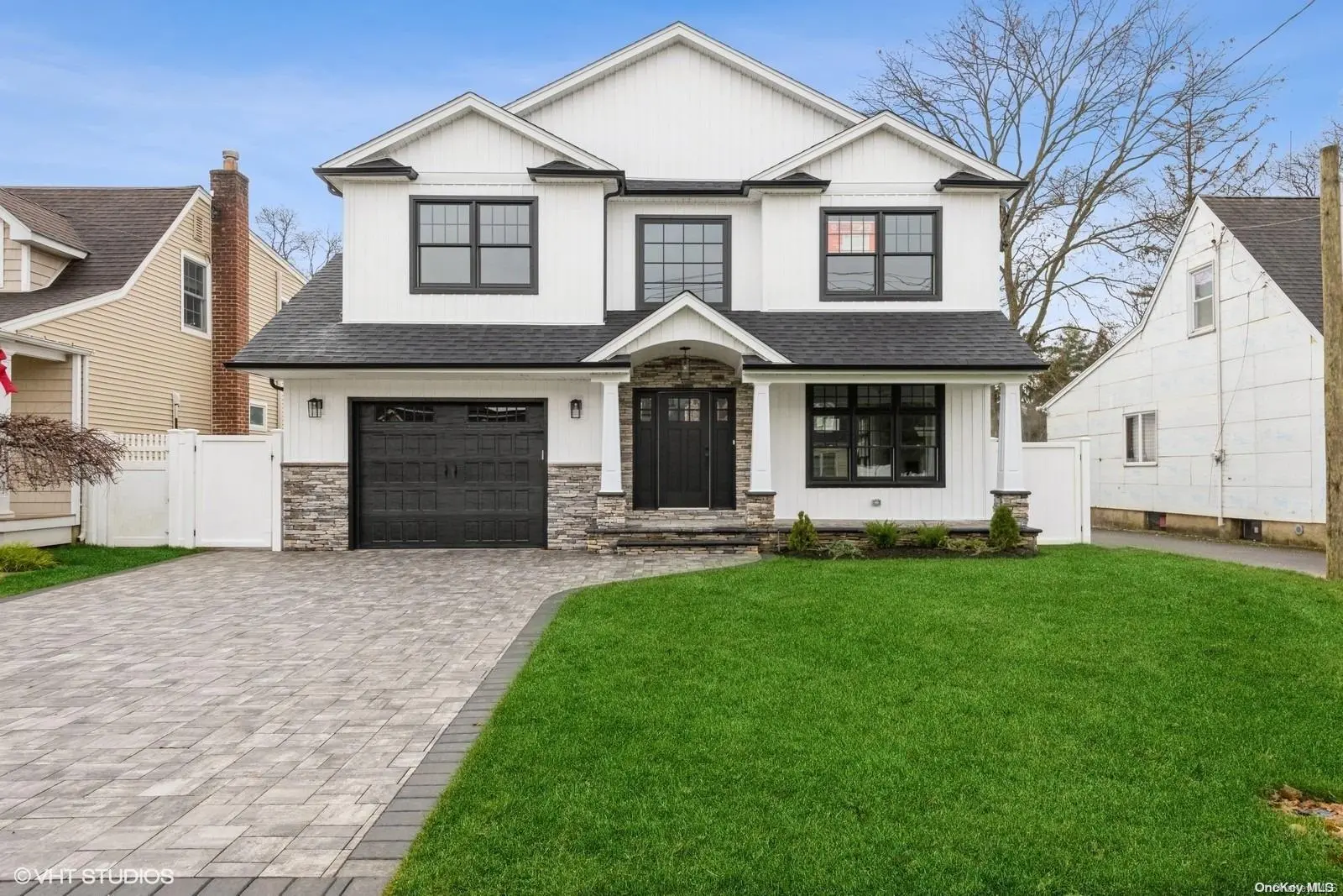 Photograph of 3552 Lufberry Avenue