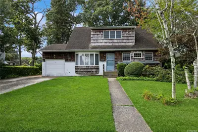 Photograph of 16 Wayne Place