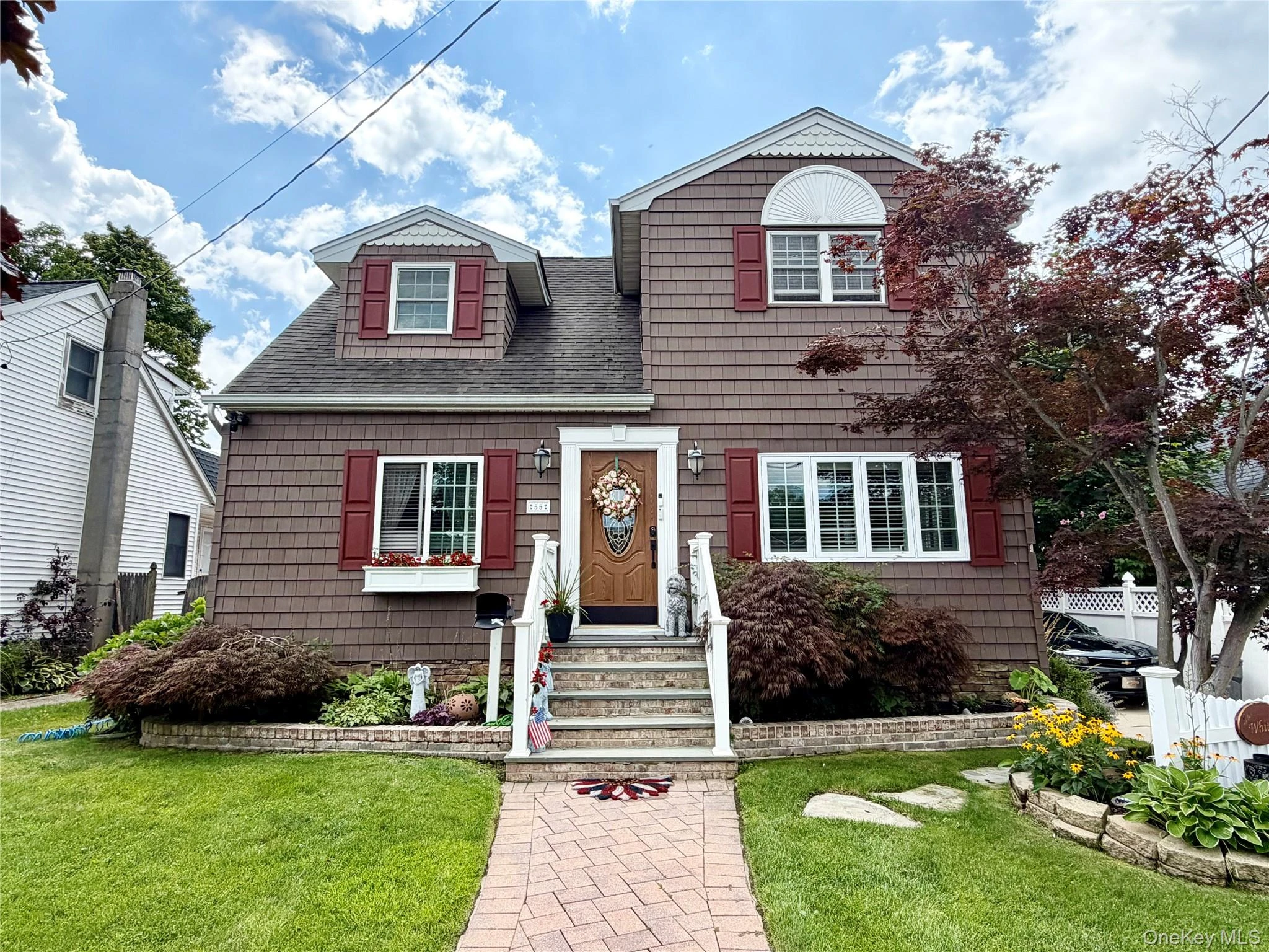 Photograph of 55 Willow Lane