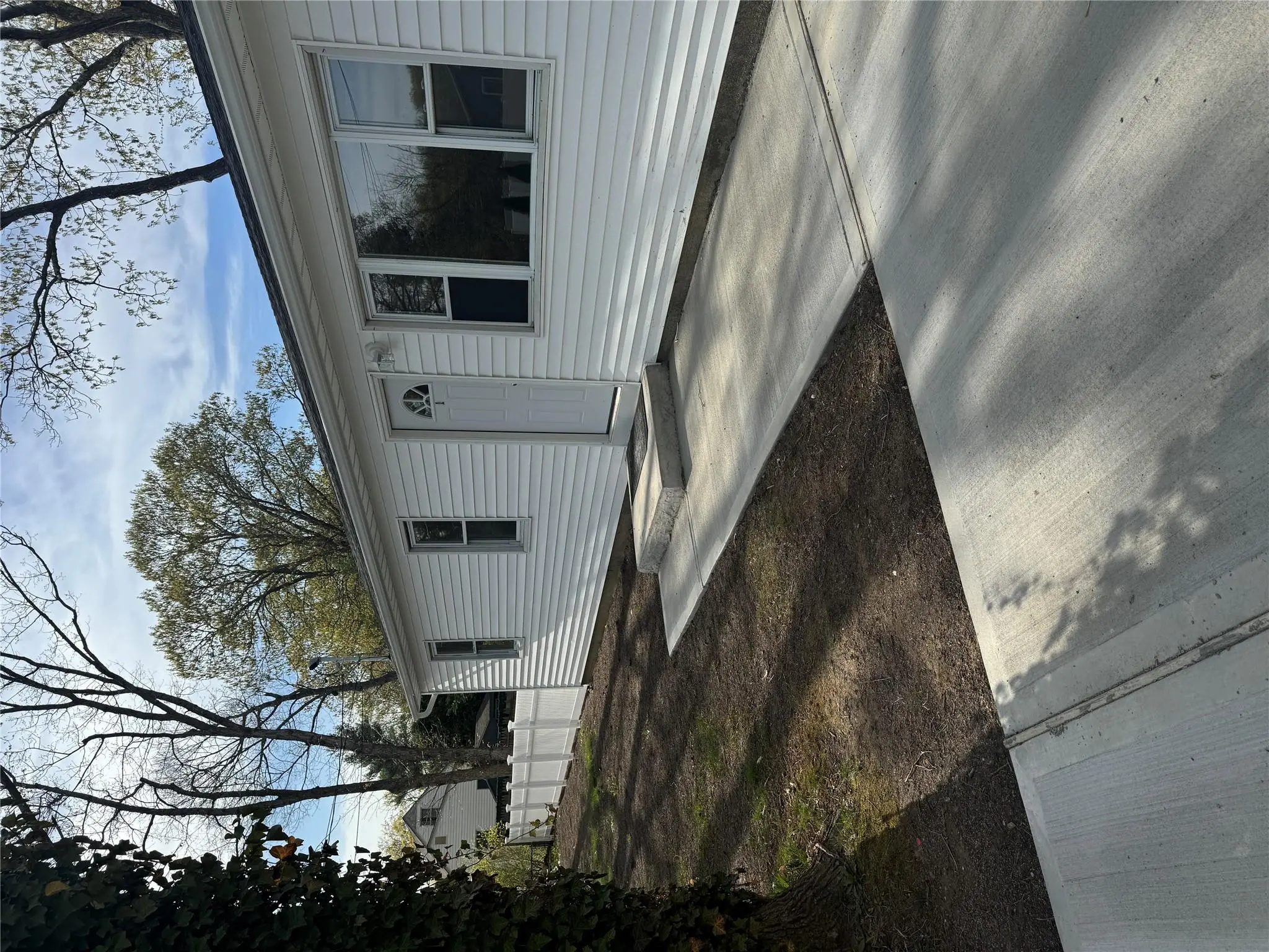 Photograph of 1 Pine Road