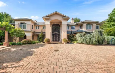 Photograph of 5 Glen Hill Court
