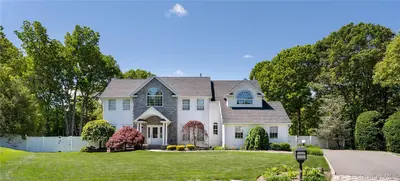Photograph of 8 Greenwich Court