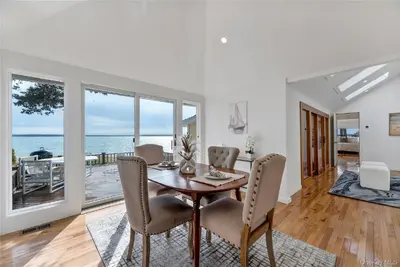 Photograph of 105 Lockitt Drive