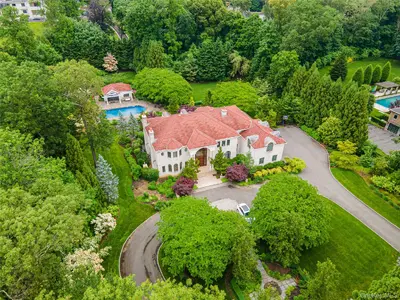 Photograph of 11 Black Rock Road