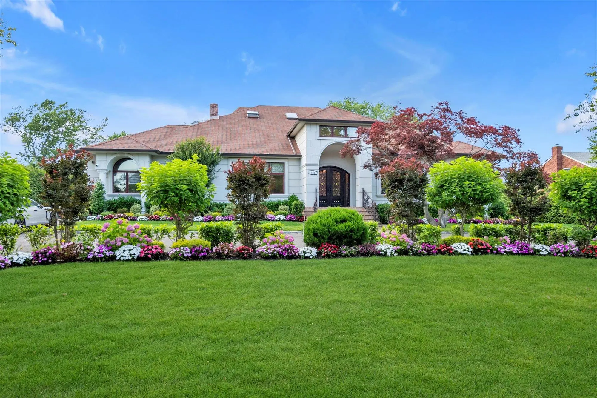 Photograph of 185 Dolphin Drive