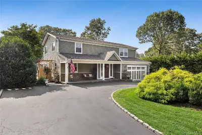 Photograph of 46 Howell Avenue