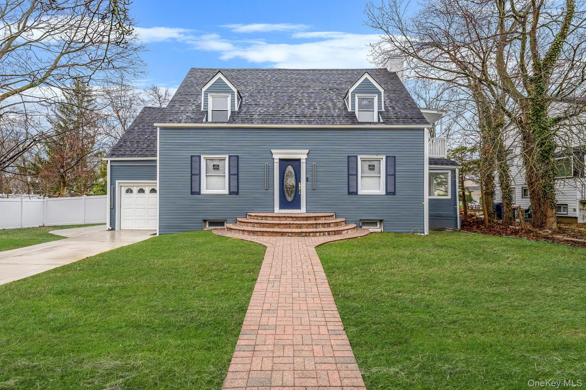 Photograph of 255 Moore Avenue