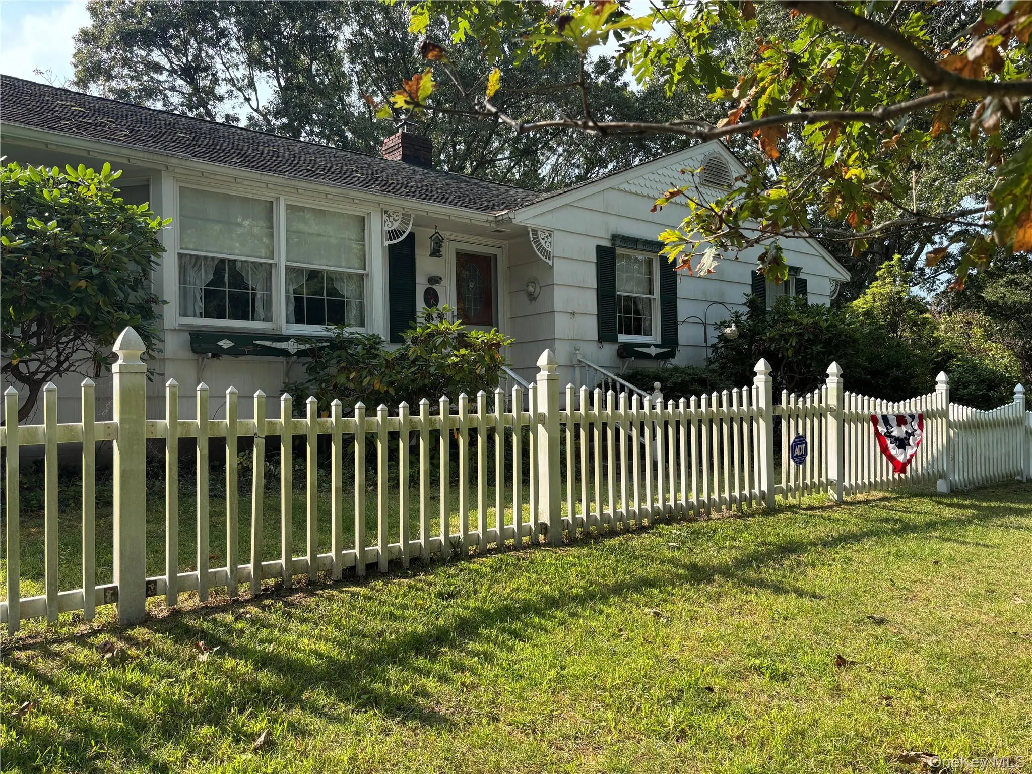 Photograph of 16 Rocklein Road