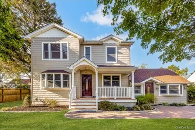 Photograph of 31 Fuller Avenue