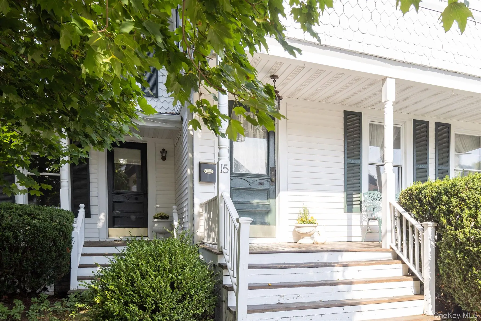 Photograph of 15 Bayside Avenue