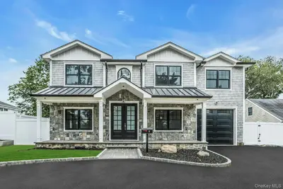 Photograph of 9 Hill Drive