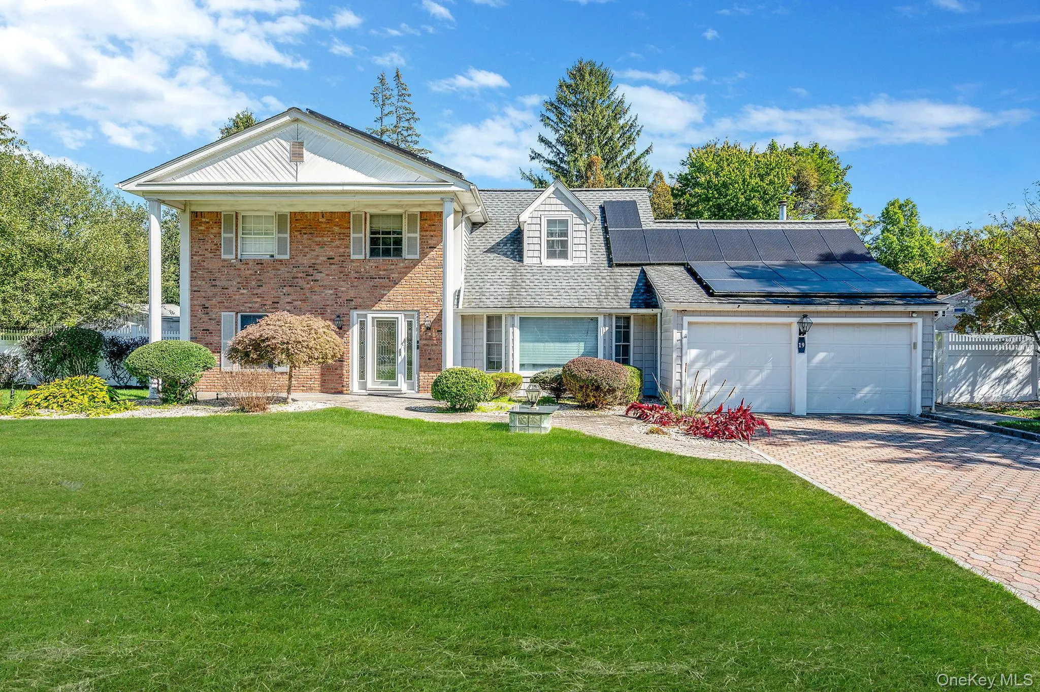 Photograph of 19 Dumond Place