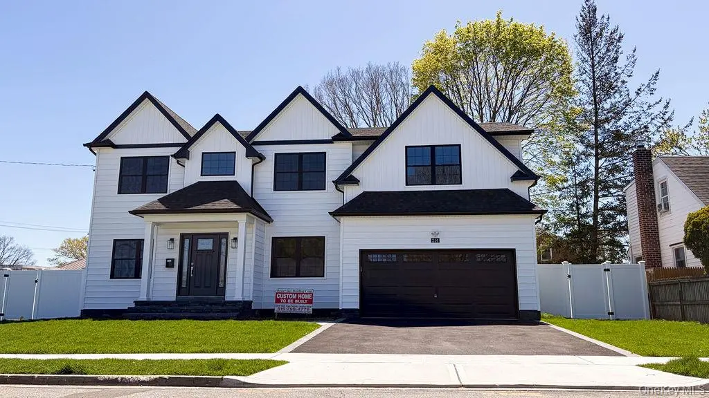 Photograph of 214 Cedar Street