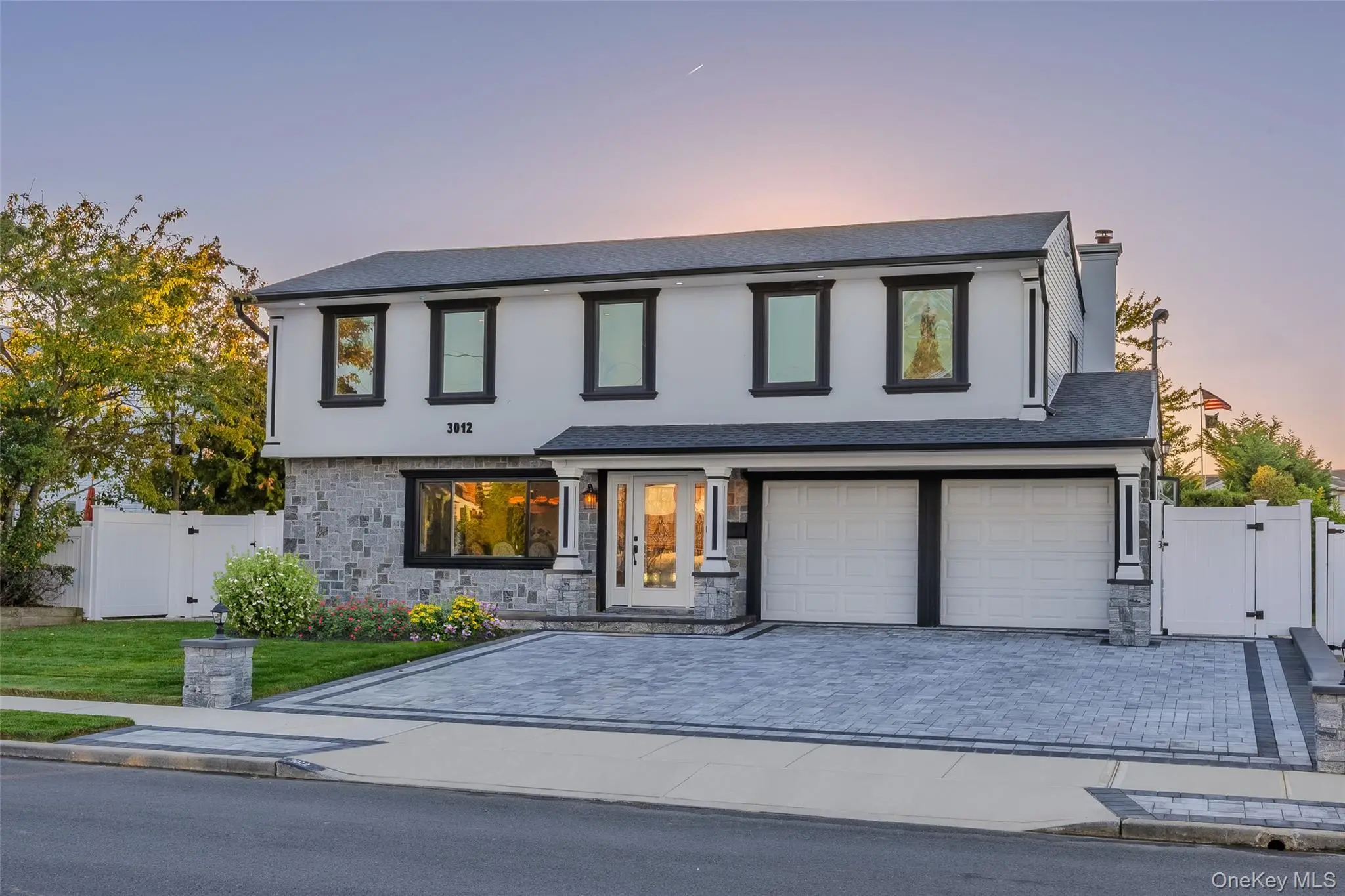 Photograph of 3012 Mandalay Beach Road