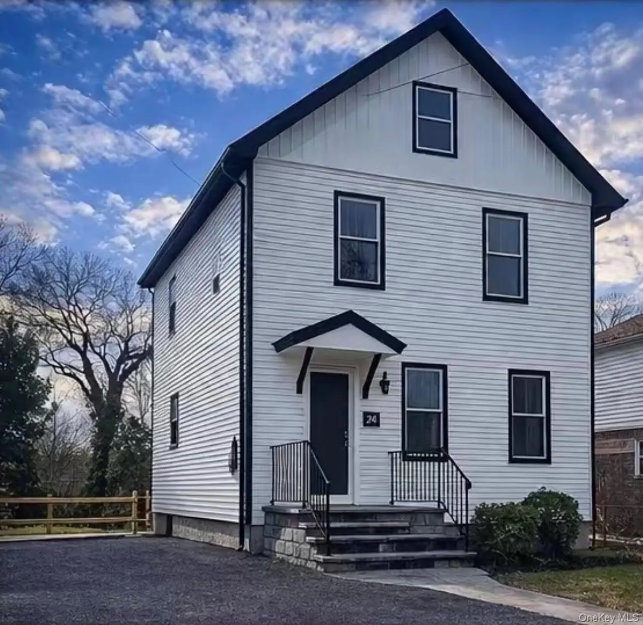 Photograph of 24 Columbia Street